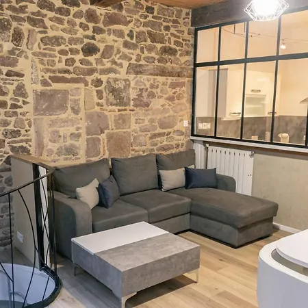 Urbain - Cote Charme Apartment